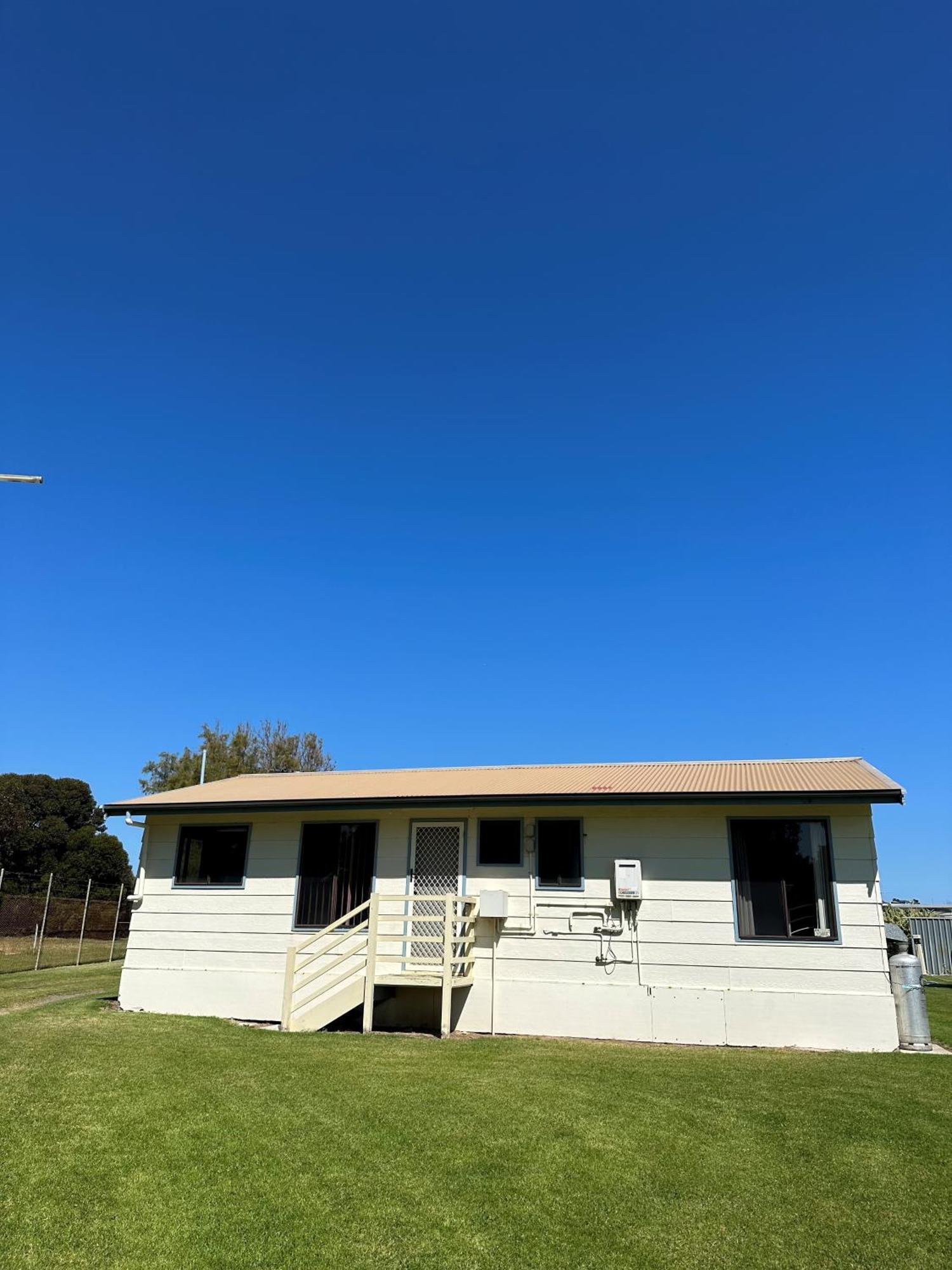 Moana Beach Tourist Park Eksteriør billede